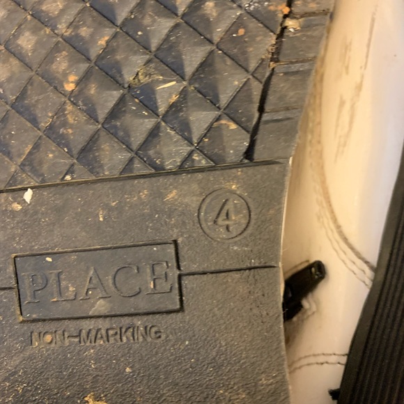 white ankle high boots - Picture 4 of 7